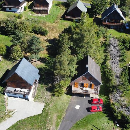 Authentique Chalet Vue Sur Le Lac Et Les Pistes Besse-et-Saint-Anastaise Exterior photo